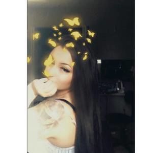 Meet your Posher, Emmanuelle